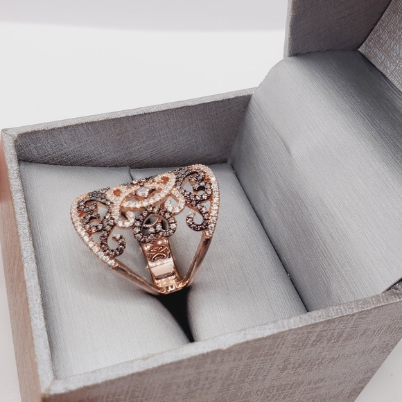 Openwork Statement Ring - Picture 2 of 9